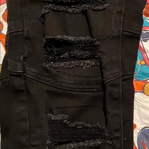 Crispy Denim Black Jeans - Picture 2 of 3